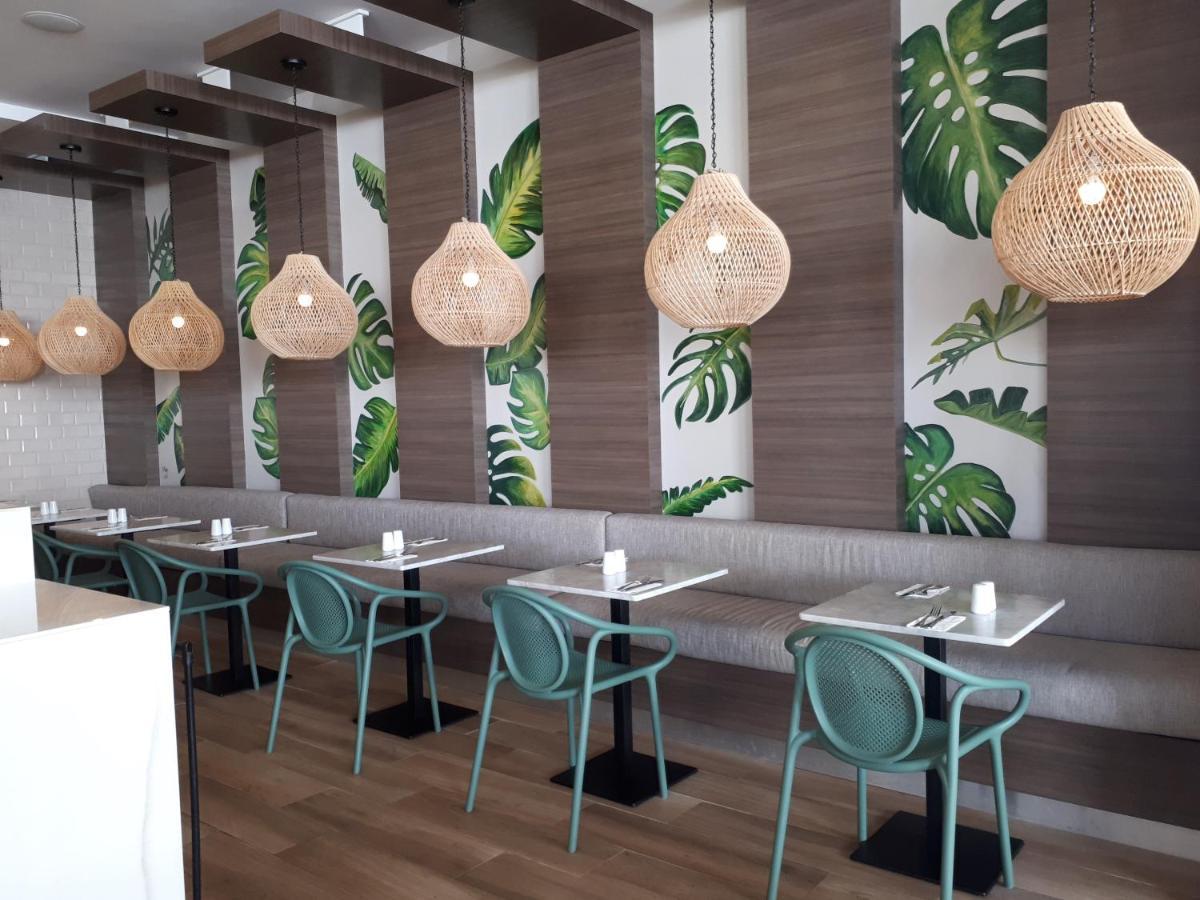 Courtyard By Marriott Aruba Resort Palm Beach Dış mekan fotoğraf